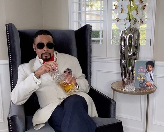Morris Day releases new Christmas song