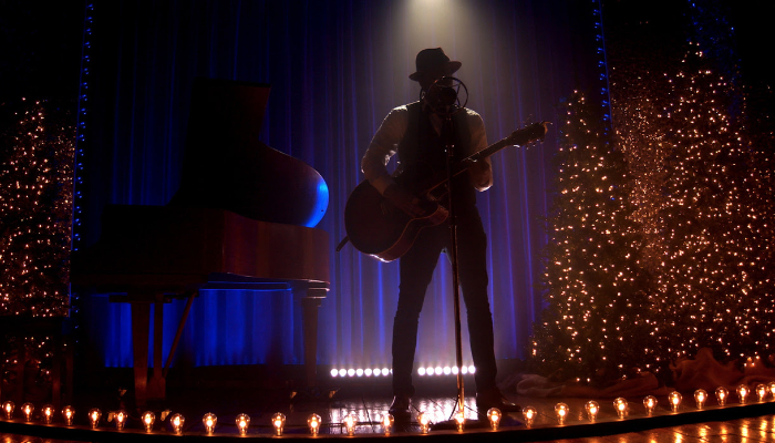 Nashville Artists Give Back to Musicares with Independent Online Christmas Special