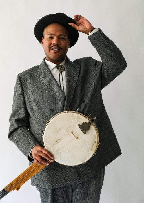 Jerron Paxton signs with Smithsonian Folkways