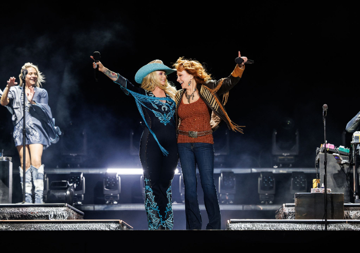 Miranda Lambert Returns to Stagecoach with New Music + REBA!