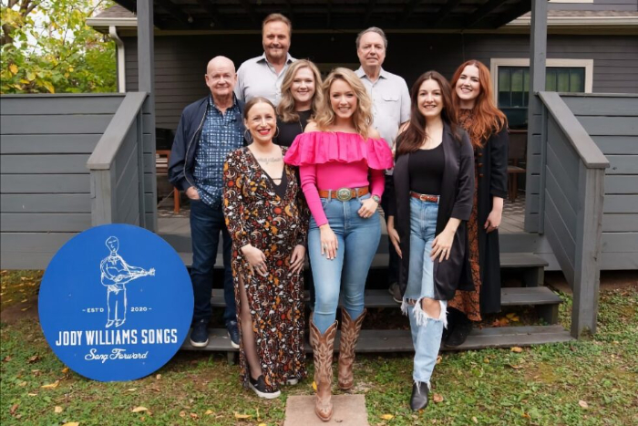 Emily Ann Roberts Signs Worldwide Publishing Deal With Jody Williams Songs and Warner Chappell Music