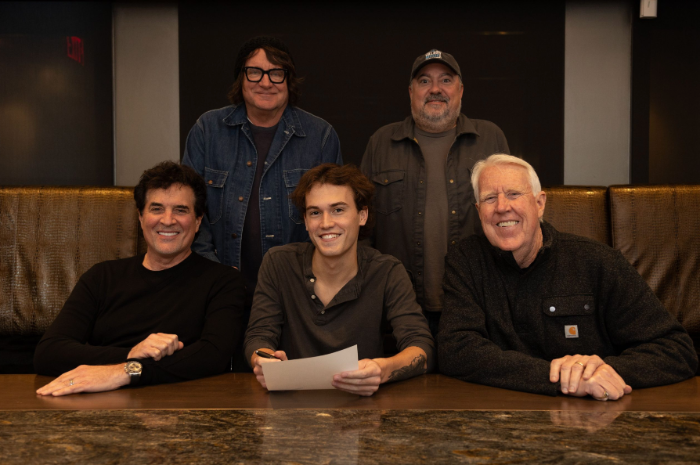 The Valory Music Co. Signs Braedon Barnhill